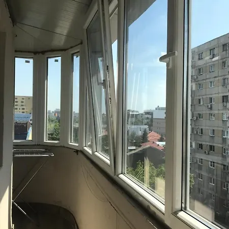 Stefan Cel Mare-central * Bucharest
